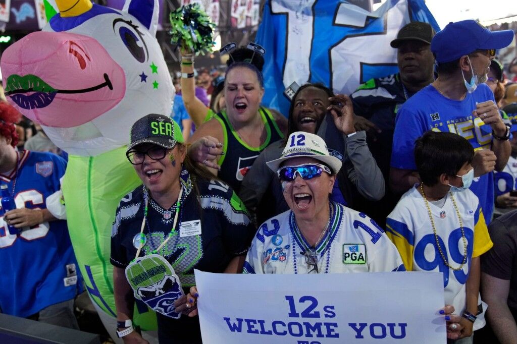 Seahawks, Broncos to meet in Seattle on Week 1 of Monday Night Football